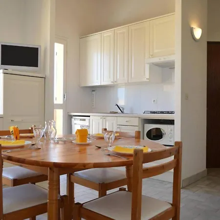 Apartment Appt 3 Pieces A 20m De La Plage, Cap D'agde - Fr-1-249-85 *